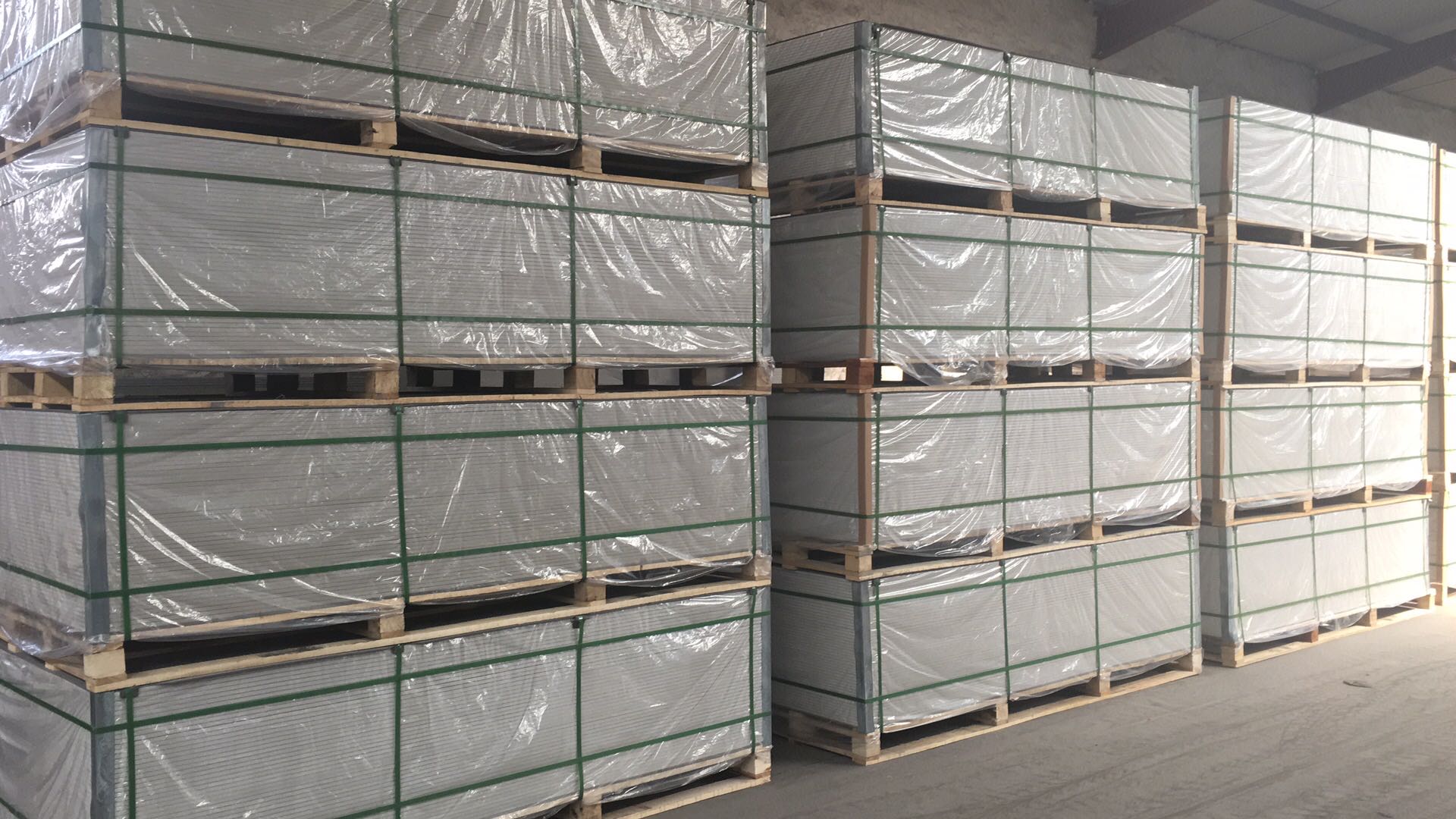 Non asbestos calsium silicate board